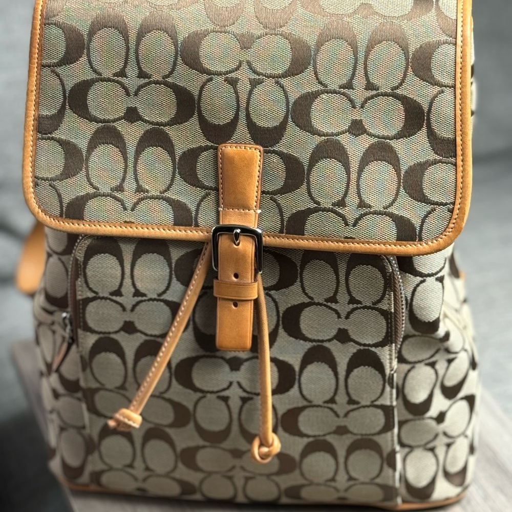 Coach Vintage Classic Backpack Signature 06080 Tan Brown